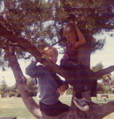 Maryann & Brian @ TeWinkle Park 1975